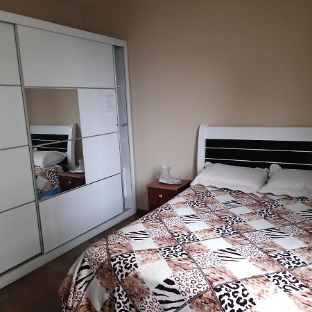 Apartamento Confortavel A 1 Quadra Do Parque Das Aguas Sao Lourenco (Minas Gerais) Exterior photo